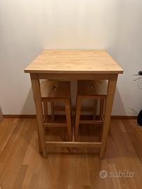 Tavolo bar IKEA in legno con 2 sgabelli