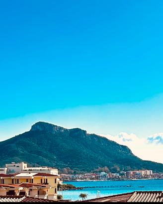 Golfo Aranci 150mt dal mare con vista mare