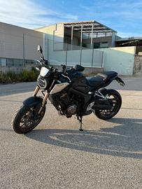 Honda CB650R - Come nuova, Garanzia e Accessori