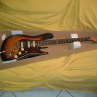 chitarra elettrica EKO AIRE RELIC SUNBURN