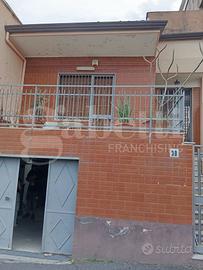 Casa Indipendente Aci Castello