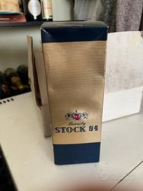 Bottiglia vintage stock 84 brandy