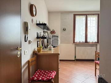 2 LOCALI A CURTATONE