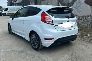 FORD Fiesta 6ª serie - 2016