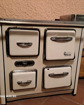Cucina economica a legna