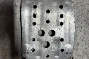 Piastra para motore trial beta