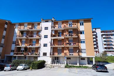 Ampio appartamento in via Liguria