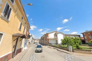 Trilocale con SPESE COMPRESE su DUE PIANI