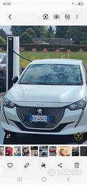 Peugeot E 208 