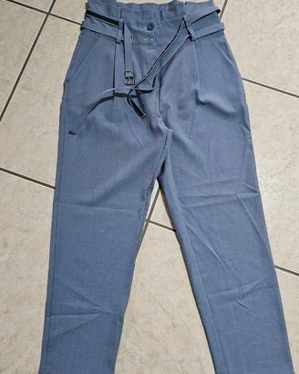 Pantalone con cintura