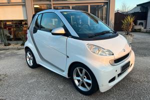 Smart ForTwo 1000 52 kW MHD cabrio pulse