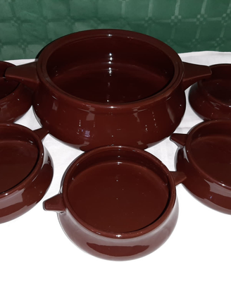 Set ciotole in terracotta più zuppiera