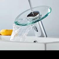 rubinetto lavabo bagno vetro