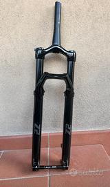 Forcella MARZOCCHI  BOMBER Z2 29" 130 mm