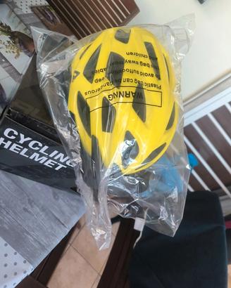 casco per bici 