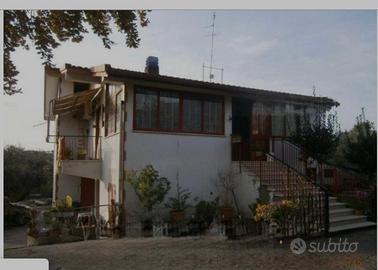 Immobile su due livelli