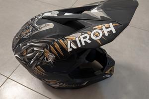 Casco motocross/enduro Airoh taglia XS, come nuovo