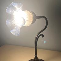 Lampada da comodino classica