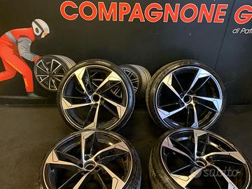 Cerchi in lega Golf 19