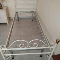 NUMERO 3 LETTI SINGOLI IN FERRO BATTUTO