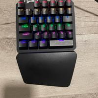 Mini tastiera da gaming. Mai usata!