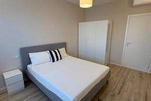 Stanza singola con bagno privato libera subito