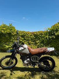 XT600