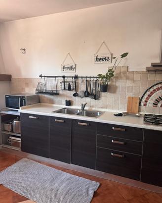 Cucina com frigorífico