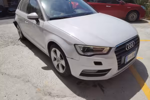 Audi a3 tdi 1.6 dsg / sinistrata / incidentata