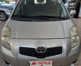 TOYOTA Yaris 1.3 5 porte