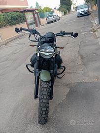 Moto Guzzi V7 Stone 850
