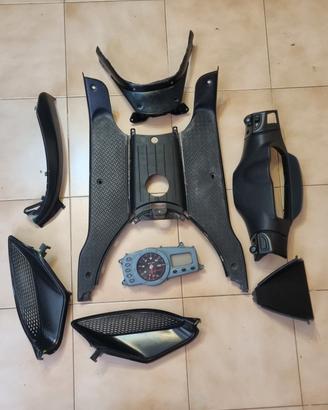 Ricambi PIAGGIO NRG POWER carene plastiche accesso