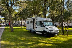 Camper Semintegrale CI su Iveco Daily con Clima