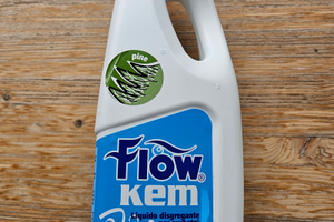 Flow Kem 2 litri pino