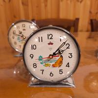 sveglia vintage con gallina