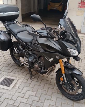 Yamaha Tracer 900 (2017) – Full Optional – 24.000 