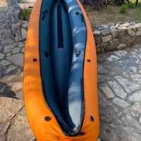 canoa kayak gonfiabile