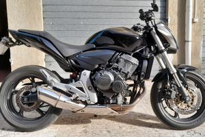 Honda Hornet 600 (2011) nera