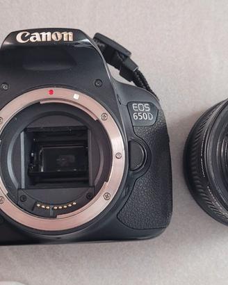 canon eos 650d con grandangolo 10-18