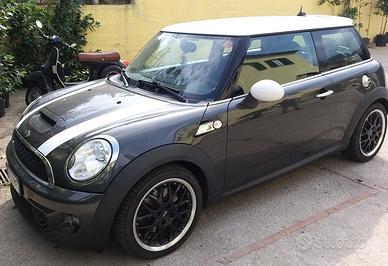 Mini cooper s (r56) - 2011