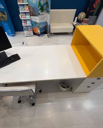 Scrivania da ufficio