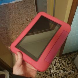 Tablet 7'' con custodia