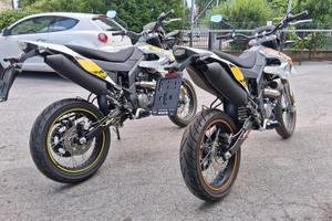 MOTARD UM DSR SM 125cc MOT. A PRILIA LC