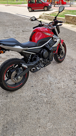 Yamaha XJ6 2011 - 12.000 km