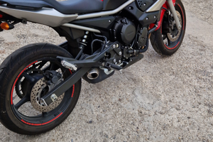 Yamaha XJ6 2011 - 12.000 km