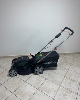 Tagliaerba a batteria