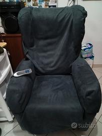 NUOVA POLTRONA RELAX ALZAPERSONA con tavolino pieg