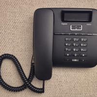 Telefono con vivavoce tipo Gigaset DA610.