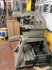 Taglierina per lamiera