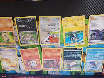 lotto Pokémon set dal 2022 a 2010